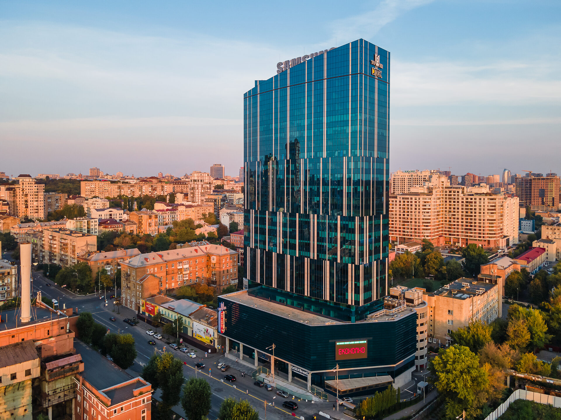 Бізнес-центр 101 Tower фото 29